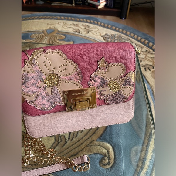 Michael Kors handbag excellent condition - Picture 2 of 9